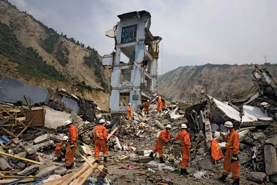 Sichuan-search-continues Sichuan-search-continues